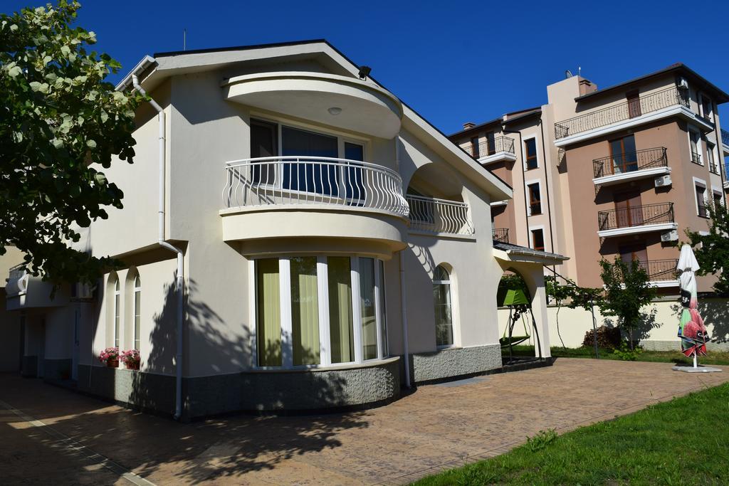 Hotel Eva Ravda Dış mekan fotoğraf