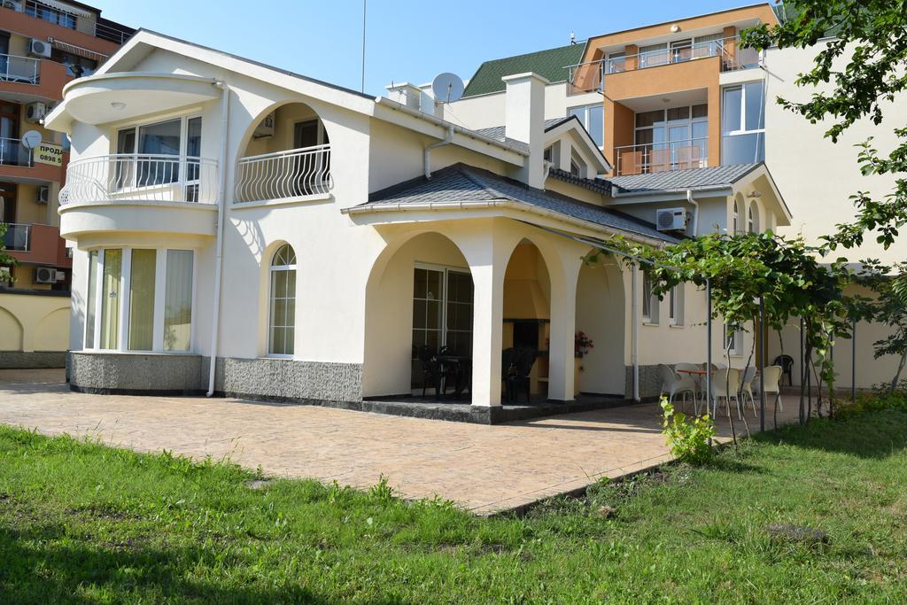 Hotel Eva Ravda Dış mekan fotoğraf