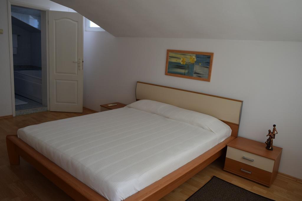 Hotel Eva Ravda Dış mekan fotoğraf