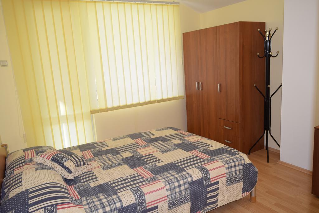 Hotel Eva Ravda Dış mekan fotoğraf