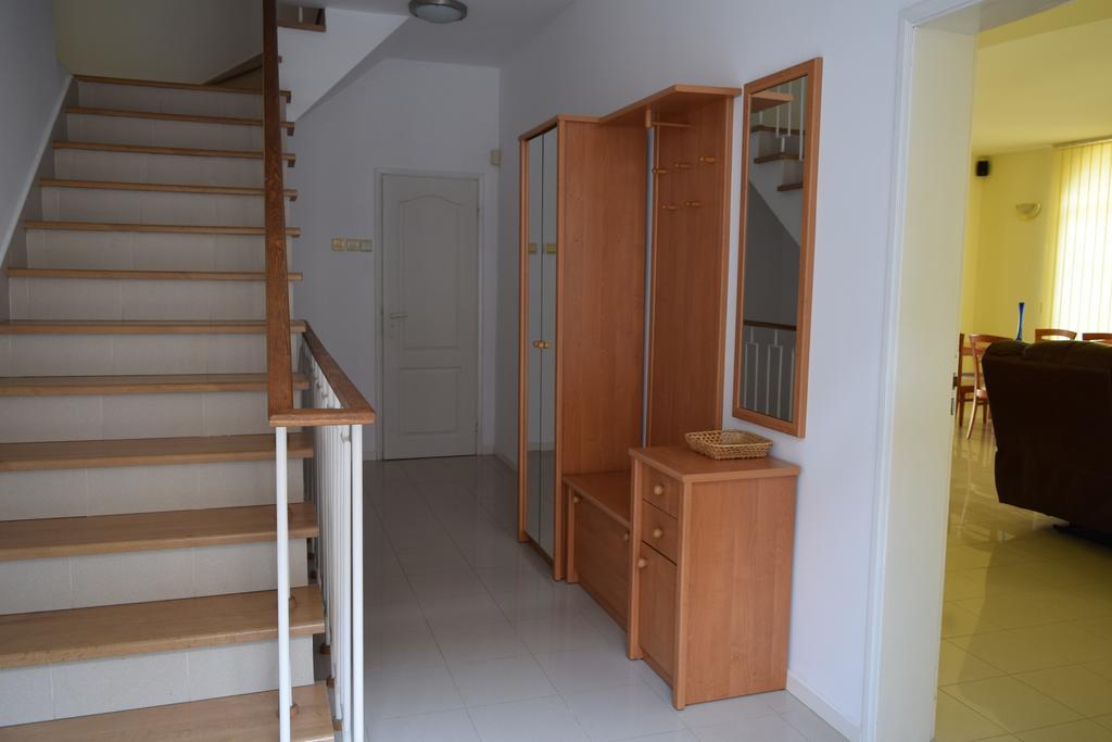 Hotel Eva Ravda Dış mekan fotoğraf