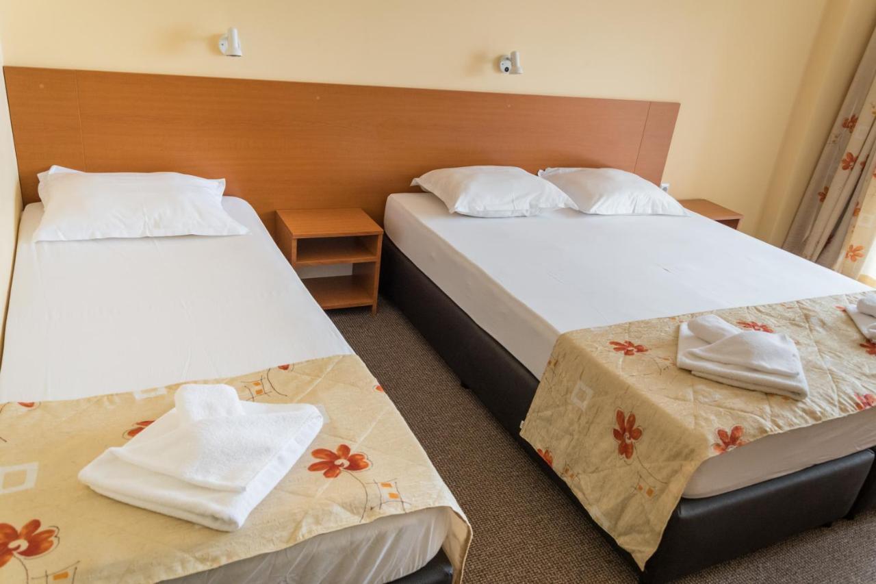 Hotel Eva Ravda Dış mekan fotoğraf